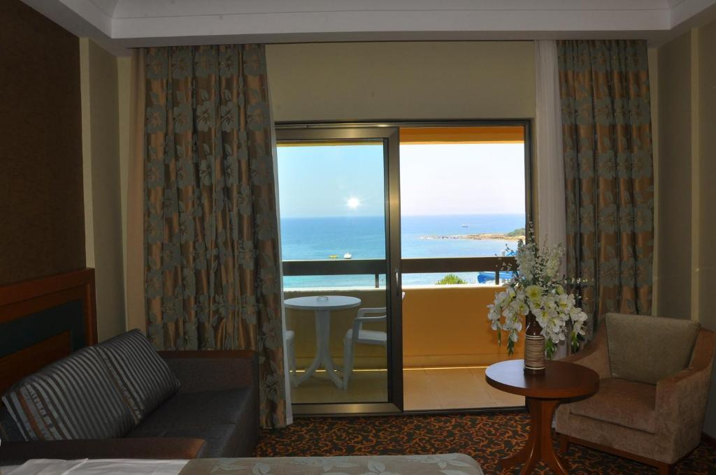 אלאניה Ozkaymak Select Hotel מראה חיצוני תמונה